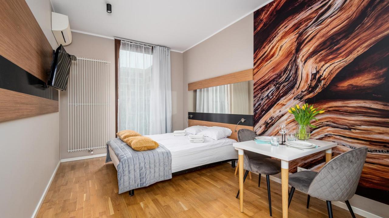 Apartamenty Sun & Snow 19 Dzielnica With Free Parking Varşovia Exterior foto