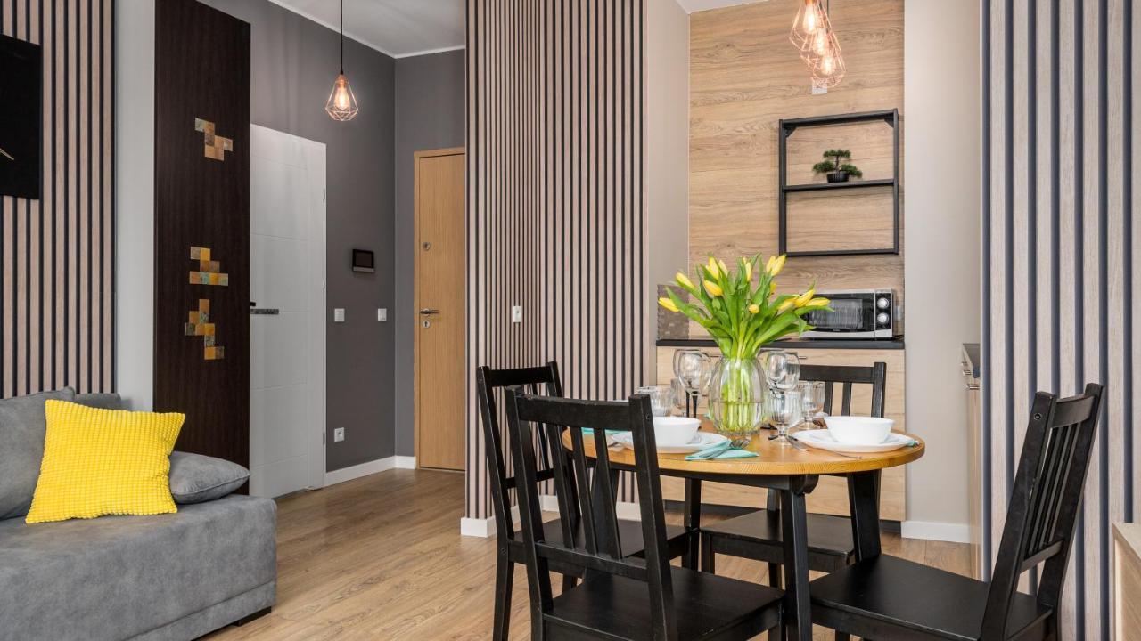 Apartamenty Sun & Snow 19 Dzielnica With Free Parking Varşovia Exterior foto