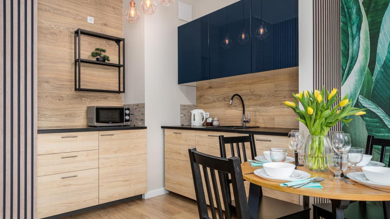 Apartamenty Sun & Snow 19 Dzielnica With Free Parking Varşovia Exterior foto