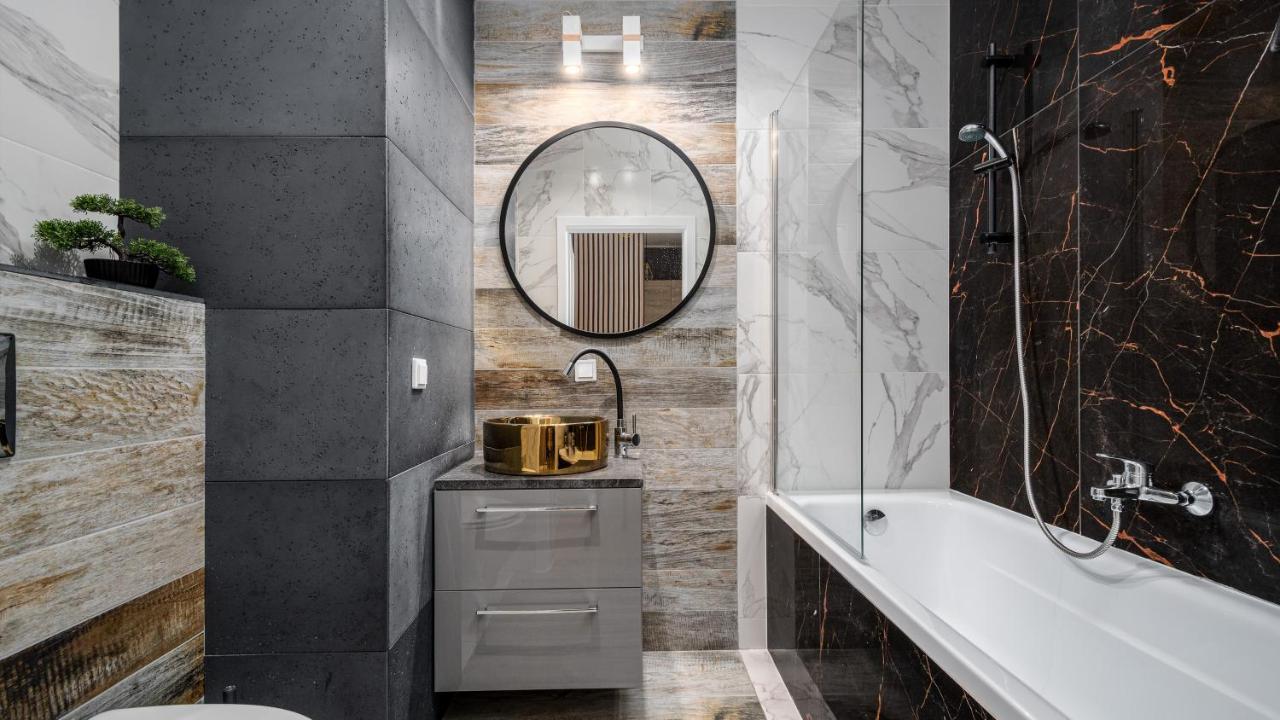 Apartamenty Sun & Snow 19 Dzielnica With Free Parking Varşovia Exterior foto