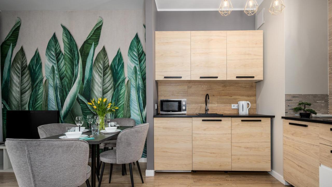 Apartamenty Sun & Snow 19 Dzielnica With Free Parking Varşovia Exterior foto